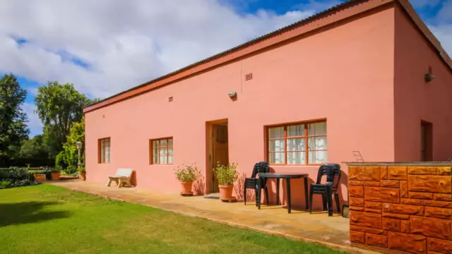 Marlu-Guest-Farm-and-Camping-24