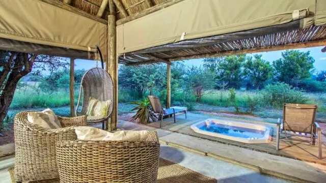 The-Lookout-Safari-Lodge-20